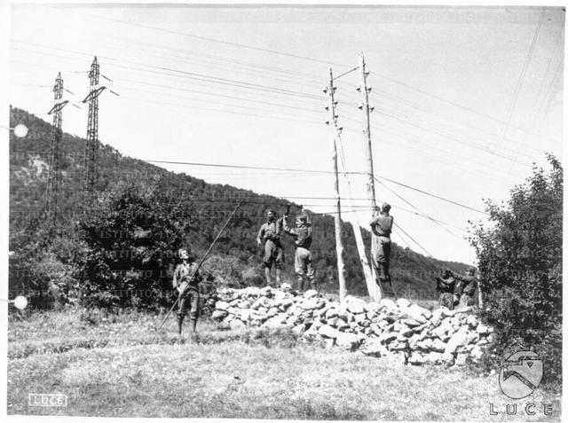 Construcción de la segunda línea telegráfica
