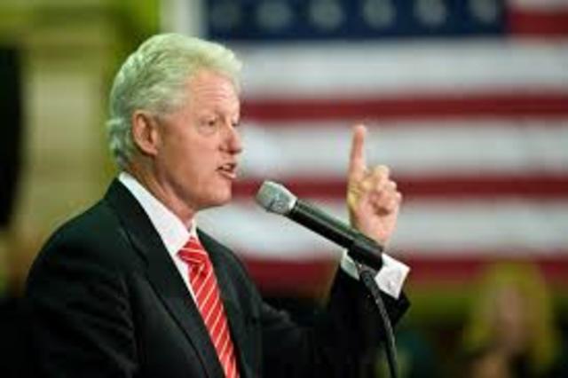 Bill Clinton gana las eleccciones en EEUU