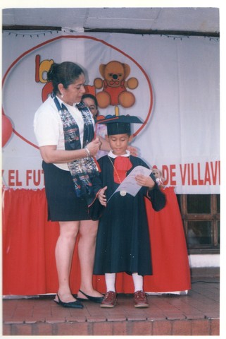 Me graduó de transición