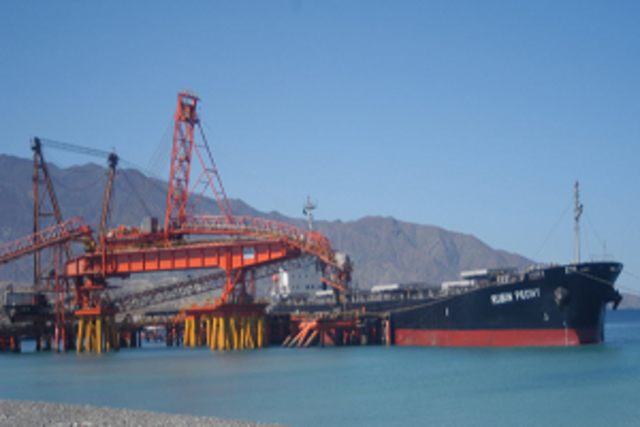 - Puerto de Guerrero Negro, en la Paz B. C.