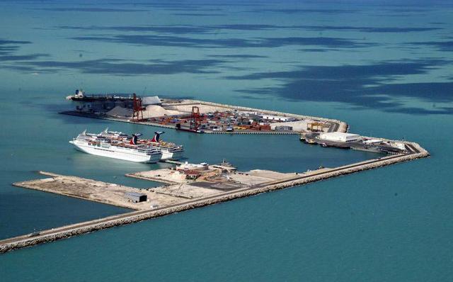Puerto de Progreso Yucalpetén en Yucatán.