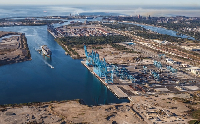 Puerto Lázaro Cárdenas