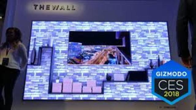 Un televisor que simula una pared