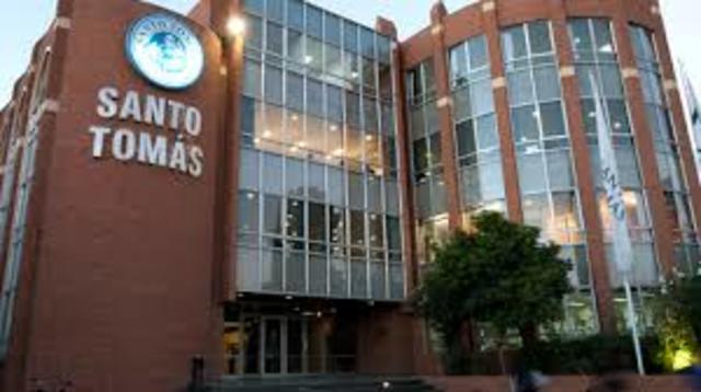 Universidad Santo Tomas