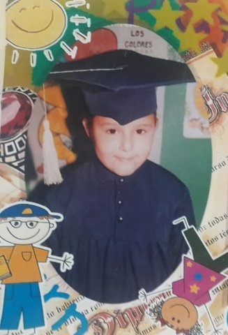 Me mudé de casa y comencé mi segundo año de kinder en e Jardín de Niños Ley 57