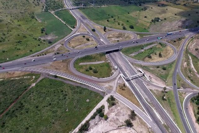 Transporte y rutas turísticas