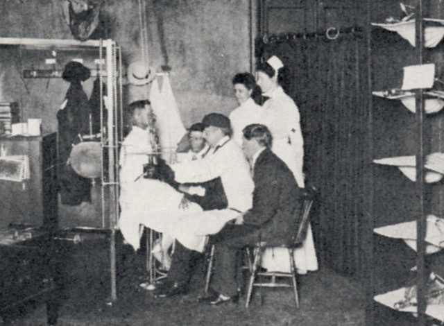 Gösta Forssell, comenzó a usar radiografías de detalle