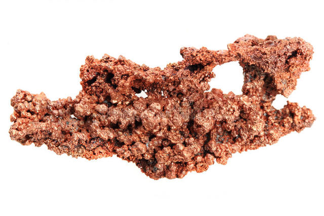 En la península del Sinaí, al este de Egipto se descubre el  cobre.