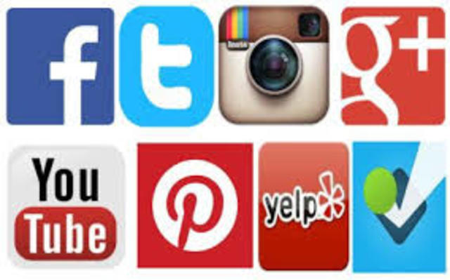 SIGUIENDO LA REVOLUCIÓN TECNOLÓGICA  DEL LOS AÑOS 200