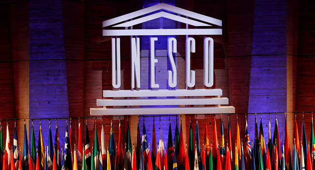 UNESCO 2002