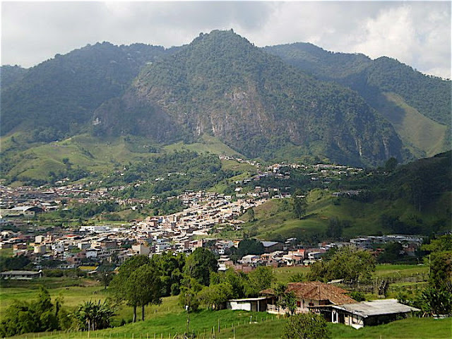 SE SUSPENDE LA FIESTA