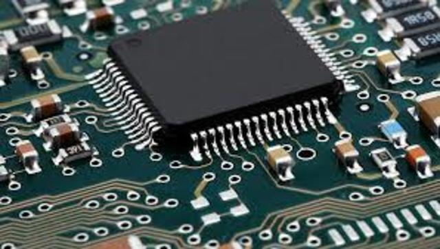 Se comienza a usar la tecnología de silicio en dispositivos de micromáquinas y optoeléctricos