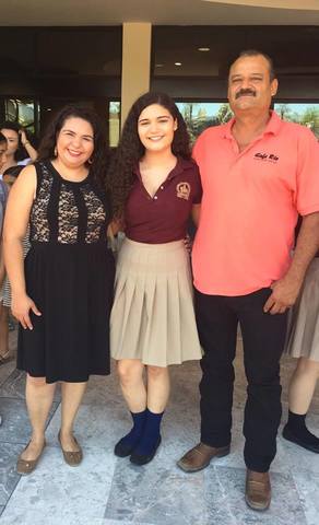 entrega de papeles de secundaria