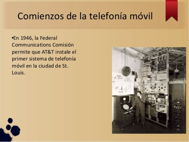 Primer sistema de telefonía móvil
