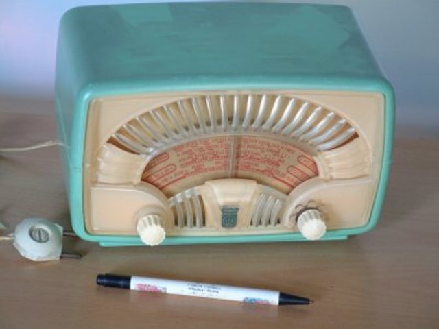 Radio válvula miniatura