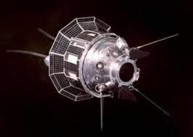 Luna 3, de la URSS