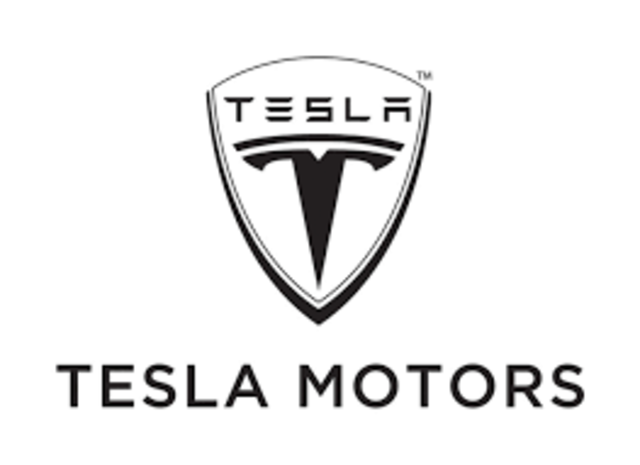 Elon musk funda Tesla motors