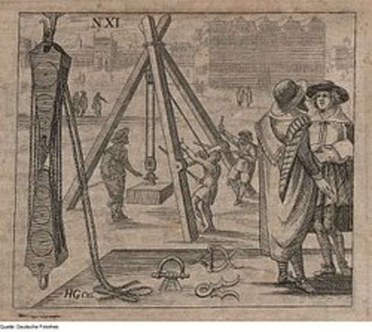 Se empieza a utilizar el sistema de torno de manivela