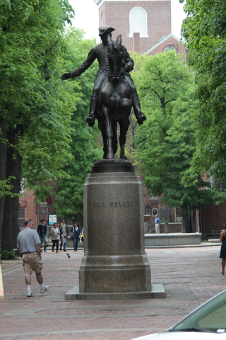 Ride of Paul Revere and William Dawes
