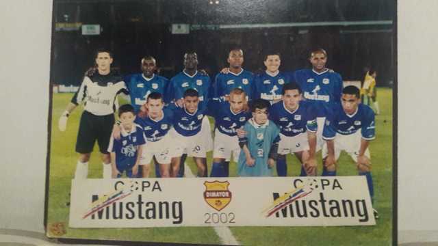 FOTO EN EL CAMPÍN CON MILLONARIOS