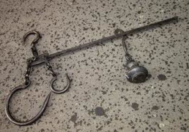 Los árabes mejoraron el diseño de la balanza