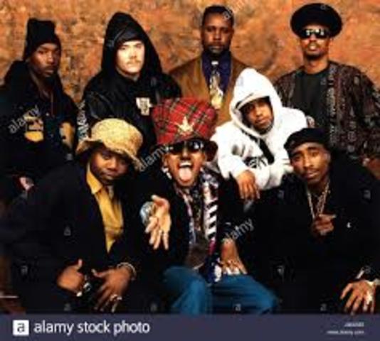 Tupac joins the hip hop group Digital Underground