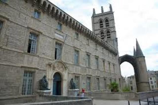 Universidad de Módena