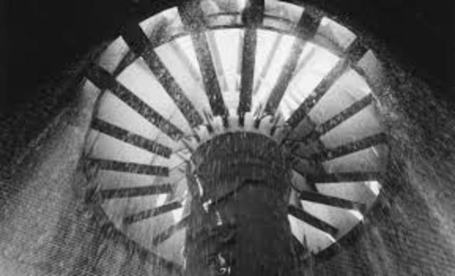 Universidad Anglosajona