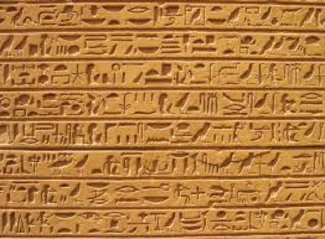 Aparece el sistema de ideogramas