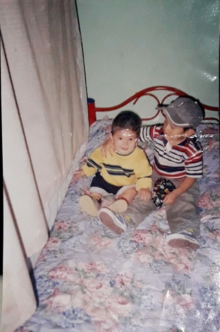 CONOCI A MIS FAMILIARES