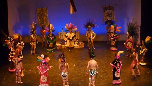 NACIMIENTO DEL TEATRO