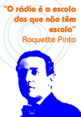 Instalação da Rádio-Escola Municipal no Rio com utilização de correspondência para contato com estudantes.