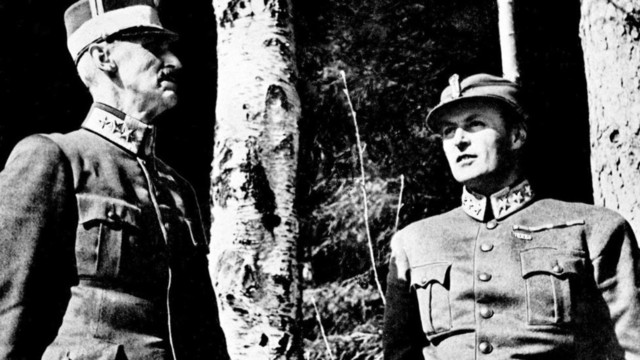 Kongen og regjeringen forlater Norge