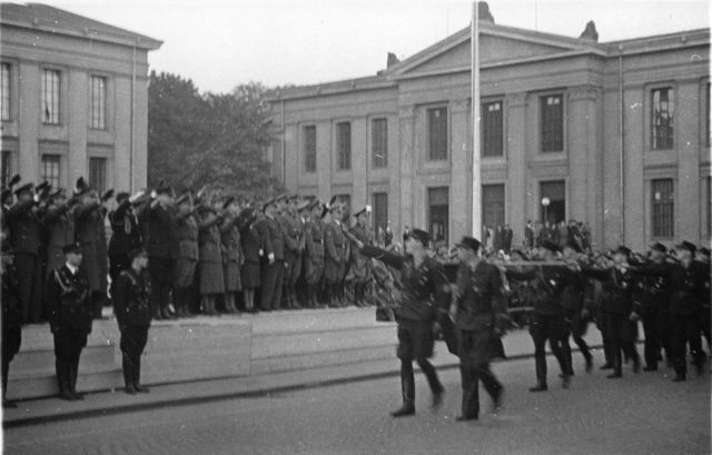 Nazistene stengte UiO