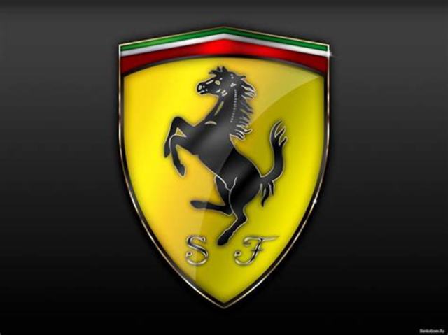 Enzo Ferrari creates Scuderia Ferrari