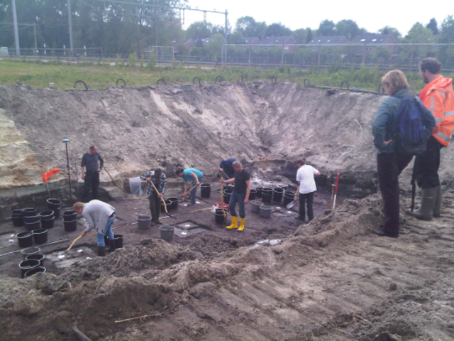 opgraving van eeuwenoude voorwerpen