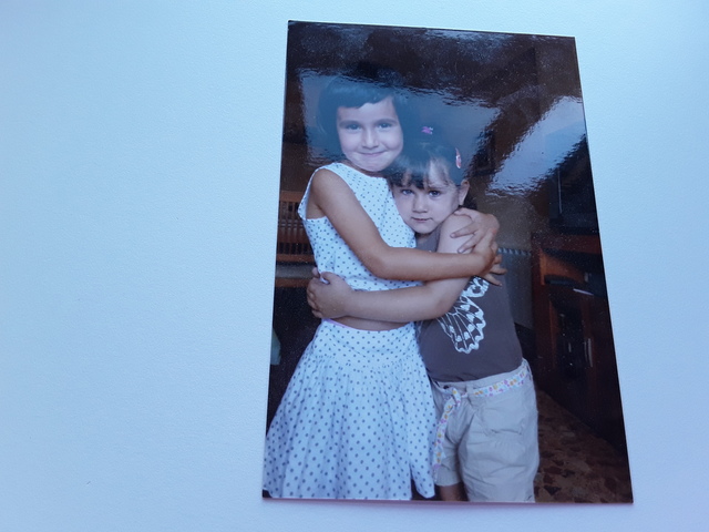 VA NAIXER LA MEUA COSINA TANIA