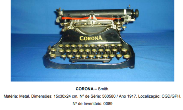 A MÁQUINA DE ESCREVER