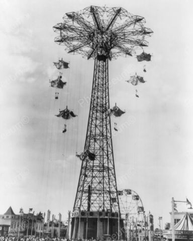 First public jumping tower