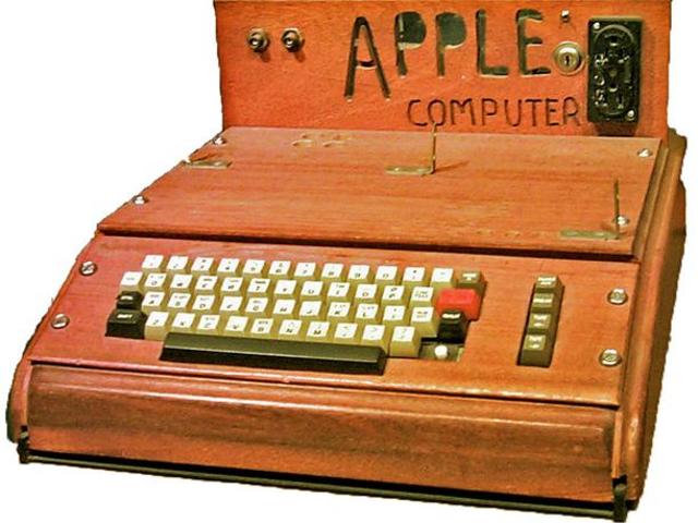 Presentación del primer ordnador Apple