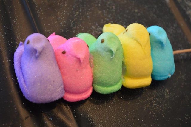 Peeps Change Color