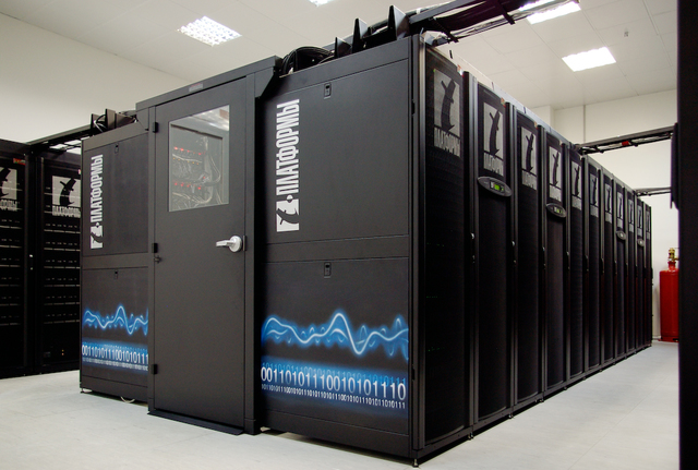 создание суперЭВМ