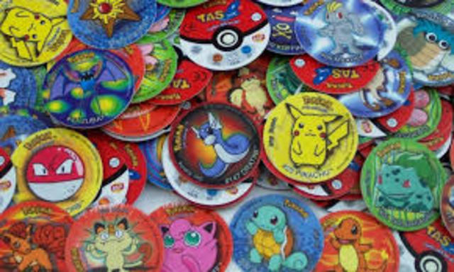 Aparecen los chipitaps o tazos.
