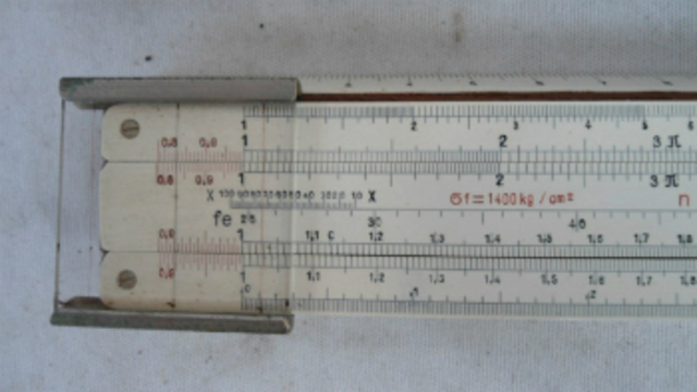 1640- Régua de calcular