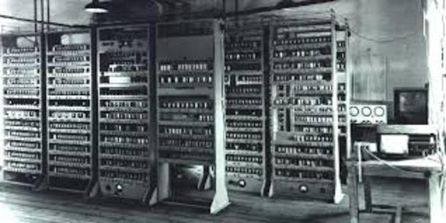 Primeres computadores electròniques: 1era generació (Vàlvula de buit.) 1946-1955