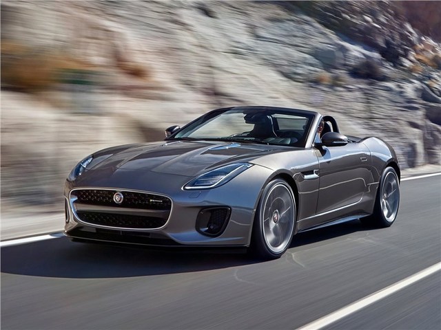 В 1986 году был представлен автомобиль XJ6 c усовершенствованным 24-клапанным алюминиевым двигателем AJ-6 и более современной электронной системой управления, включающей бортовой компьютер.