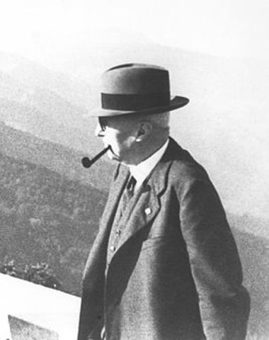 Падение монополиста