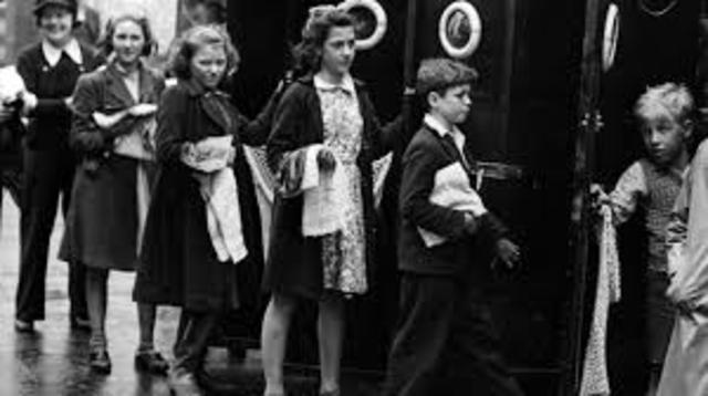 Ellie's life before deportation