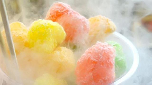 How you can use liquid nitrogen to make ice cream.