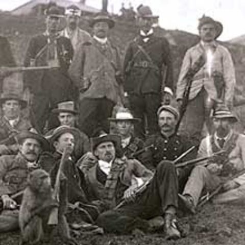 - Ataques en Fotchefstroom. - Se desencadenó una operación en Bronkhorstspruit